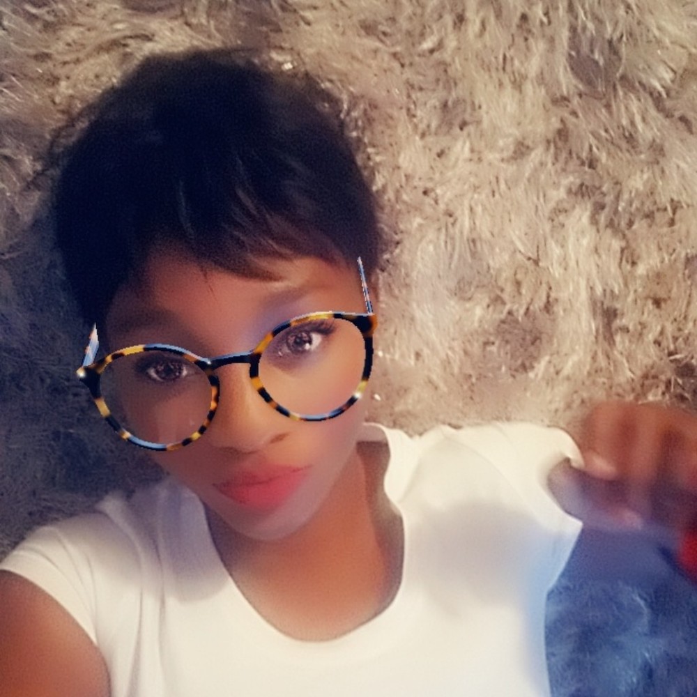 Meet your Posher, Hawa